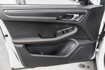 Porsche Macan SUV Facelifting II 2.0  265KM 2022 Porsche Macan 2.0 265KM., zdjęcie 31