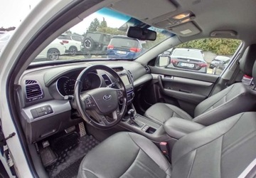 Kia Sorento II SUV Facelifting 2.2 CRDi 197KM 2013 Kia Sorento Polski salon I wlasciciel Serwis ASO 2.2 Diesel 197KM, zdjęcie 13
