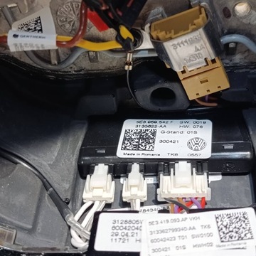 Многофункциональное рулевое колесо Skoda Octavia IV 4 5E3959542F