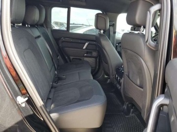 Land Rover Defender IV (L663) 2023 Land Rover Defender 2023, 5.0L, 4x4, 110, od ubezpieczalni 5.0 Benzyna, zdjęcie 9