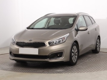 Kia Ceed II Kombi Facelifting 1.6 CRDi 136KM 2017 Kia Ceed 1.6 CRDi, Salon Polska, Navi, Klima, zdjęcie 1