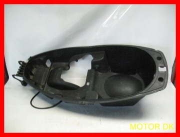 SCHOWEK KUFER APRILIA ATLANTIC 125 250 500 04-10R