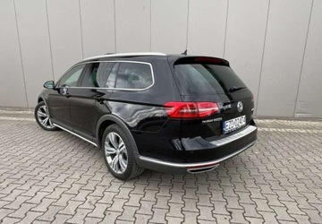 Volkswagen Passat B8 Variant 2.0 TDI BlueMotion SCR 190KM 2018 Volkswagen Passat Volkswagen Passat Alltrack 2..., zdjęcie 12