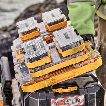 Набор отверток DeWalt DT70762 из 85 предметов