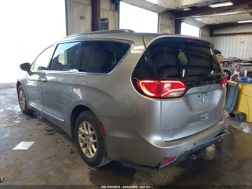 Chrysler Pacifica II 2020 Chrysler Pacifica 2020 r., 3,6L TOURING L 3.6 Benzyna 287KM, zdjęcie 3