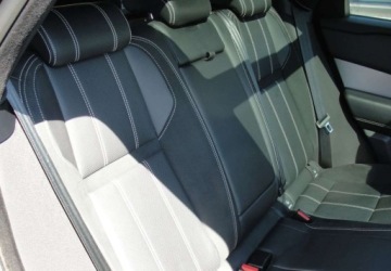 Land Rover Range Rover Velar SUV 3.0 SD6 300KM 2019 Land Rover Range Rover Velar Land Rover Range Rover Velar 3.0d R-Dynamic SE, zdjęcie 10