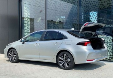 Toyota Corolla XII Sedan Facelifting 1.8 Hybrid 140KM 2025 Toyota Corolla Corolla Style FV23 Salon PL Serwis ASO Bezwypadkowy K, zdjęcie 32