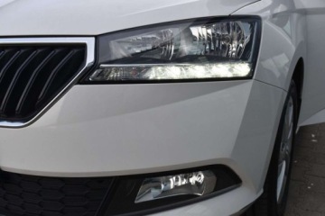 Skoda Fabia III Kombi Facelifting 1.0 TSI 95KM 2021 Skoda Fabia SalonPL 95KM Combi Ambition Plus ComfortPlus Kessy ASO VAT 23, zdjęcie 34