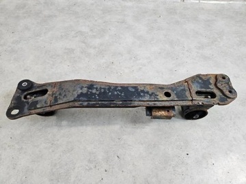 NOSNÍK SPODNÍ DRŽÁKY MOTORU + ULOŽENÍ FIAT SEDICI 06-09 2WD