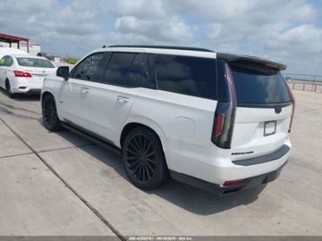 Cadillac Escalade III 2021 Cadillac Escalade Sport 2021 6.2l 6.2 Benzyna 420KM, zdjęcie 3