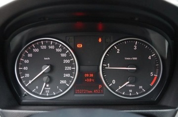 BMW Seria 3 E90-91-92-93 Touring E91 2.0 318d 143KM 2010 BMW Seria 3 2.0 Diesel 143 KM, Lift, Automat, Klimatronic, Biksenon 2.0, zdjęcie 14