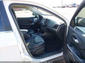 Jeep Cherokee V 2019 Jeep Cherokee 2019r., LATITUDE PLUS, od ubezpieczalni 2.4 Benzyna 180KM, zdjęcie 6