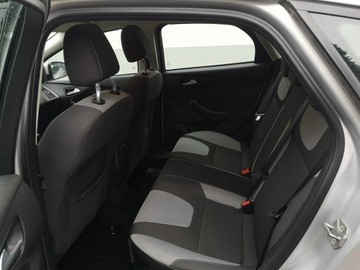 Ford Focus III Hatchback 5d 1.0 EcoBoost 125KM 2012 Ford Focus 1.0 12v 125KM Klimatr Navi ALU Isofix, zdjęcie 17