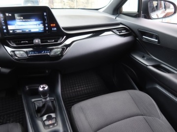 Toyota C-HR I Crossover 1.2L Turbo 116KM 2017 Toyota C-HR 1.2 Turbo, Salon Polska, zdjęcie 7