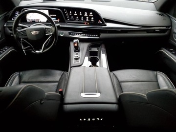 Cadillac Escalade III 2021 Cadillac Escalade Sport 2021 6.2l 6.2 Benzyna 420KM, zdjęcie 8