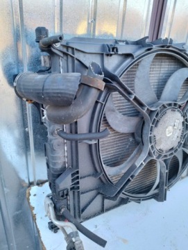 КОМПЛЕКТ РАДИАТОРОВ MERCEDES ML W164 3.0 CDI АВТОМАТ 2005-2008 гг.