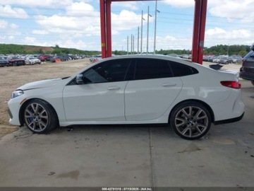 BMW Seria 2 G42-U06 2022 BMW Seria 2 M235i Gran Coupe xDrive 2022 2.0l 2.0 Benzyna 301KM, zdjęcie 2