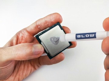 ТЕРМОПОРОДНАЯ ПАСТА 4г 4,63Вт/мК ДЛЯ ПРОЦЕССОРА CPU GPU ТЕРМОПАСТА ШПАТЕЛЯ