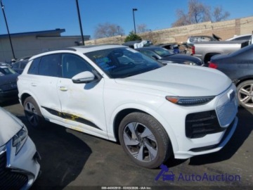 Audi Q6 2025 Audi Q6 e-tron Premium Plus Quattro 2025 Elektryczny 402KM