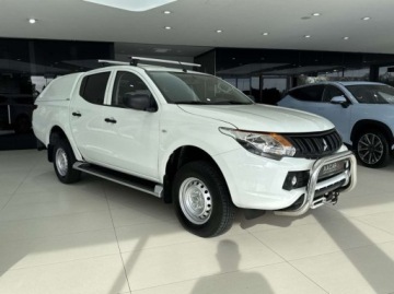 Mitsubishi L200 V Club Cab 2.4 154KM 2019 Mitsubishi L200 DC Invite EU6 Pickup Wyciagarka Hak Salon Polska FV23, zdjęcie 4