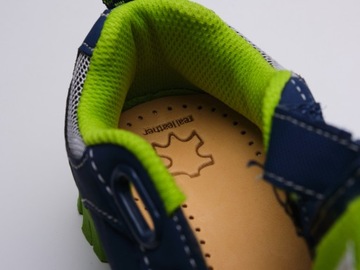 ОРТОПЕДИЧЕСКИЕ СТЕЛКИ ДЛЯ ПОДДЕРЖКИ ЦЕННОСТЕЙ У ДЕТЕЙ