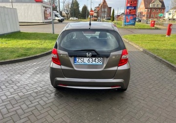 Honda Jazz III 1.2 i-VTEC 90KM 2013 Honda Jazz Sprowadzona Zarejestrowana.klima. 1.2 Benzyna 90KM, zdjęcie 5
