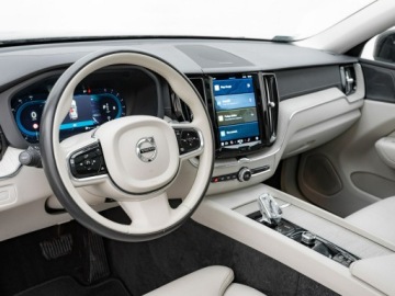 Volvo XC60 II 2021 Volvo XC 60 LU043MS#B4 B Inscription Szklany dach, zdjęcie 5