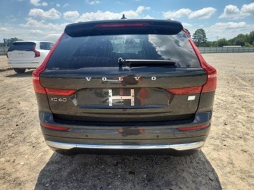 Volvo XC60 II Crossover Plug-In Facelifting 2.0 T8 455KM 2022 Volvo XC 60 2022 VOLVO XC60 T8 RECHARGE INSCRIPTION 2.0 Hybryda 455KM, zdjęcie 3