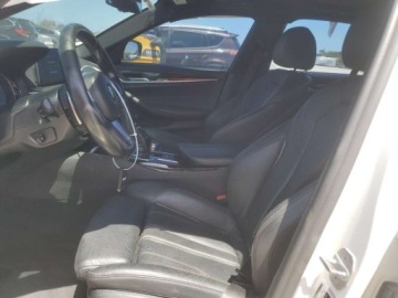 BMW Seria 5 G30-G31 2018 BMW Seria 5 540i 2018 3.0l 3.0 Benzyna 335KM, zdjęcie 7