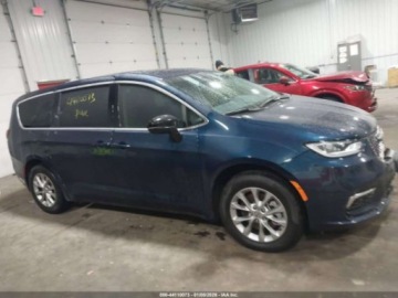 Chrysler Pacifica II 2024 Chrysler Pacifica Touring L 2024 3.6 Benzyna 287KM, zdjęcie 6