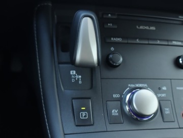 Lexus CT Hatchback 5d Facelifting 2017 200h 136KM 2019 Lexus CT 200h, Salon Polska, Serwis ASO, Automat, zdjęcie 11