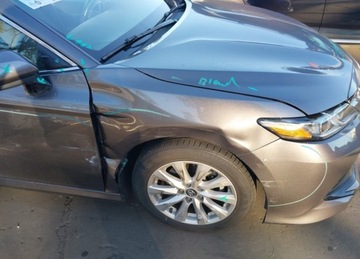 Toyota Camry IX 2019 Toyota Camry LE od ubezpieczalni 2.5 Benzyna 203KM, zdjęcie 9