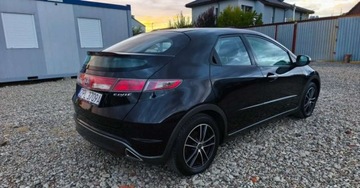 Honda Civic VIII 2011 Honda Civic Honda Civic 1.4 i-VTEC i-SHIFT Comfort 1.3 Benzyna 100KM, zdjęcie 6