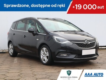 Opel Zafira C Tourer Facelifting 2.0 diesel 170KM 2017 Opel Zafira Tourer 2.0 CDTI, 167 KM, Automat