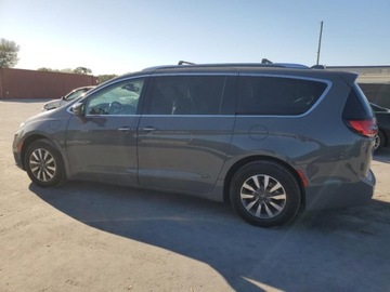 Chrysler Pacifica II 2021 Chrysler Pacifica 2021 Chrysler Pacifica Hybrid Touring L 3.6 Hybryda 260KM, zdjęcie 2