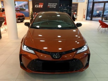 Toyota Corolla XII Sedan Facelifting 1.8 Hybrid 140KM 2026 GR Sport 1.8 Hybrid 140KM | Podgrzewane fotele!, zdjęcie 1