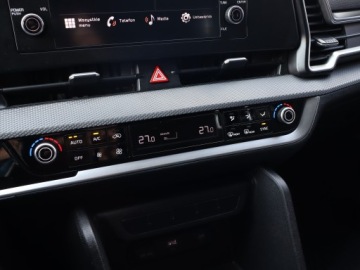 Kia Sportage V SUV 1.6 T-GDI 150KM 2023 Kia Sportage 1.6 T-GDI, Salon Polska, zdjęcie 16