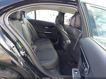 Mercedes Klasa C W206 2023 Mercedes-Benz Klasa C C 300 sedan 2.0 Benzyna 255KM, zdjęcie 10