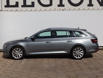 Skoda Superb III Kombi 2.0 TSI 220KM 2016 Skoda Superb 2.0 TSI, Salon Polska, Serwis ASO, zdjęcie 2
