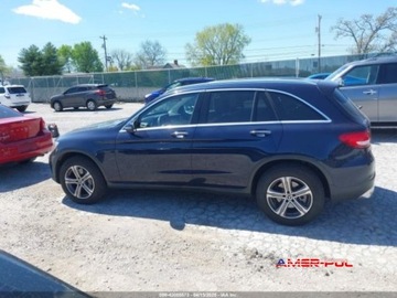 Mercedes GLC C253 2017 Mercedes-Benz GLC 2017 r., 2,0L 300 4 MATIC 2.0 Benzyna 241KM, zdjęcie 14