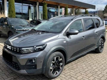 Dacia Jogger 2025 Od ręki - Journey 7-miejsc 1.8 Full Hybrid 155KM, zdjęcie 1