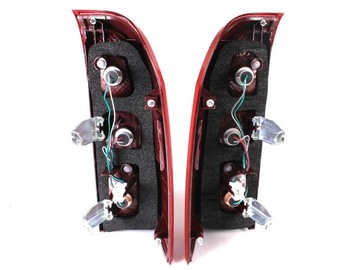 KOMPLET ZADNÍCH SVĚTLO NISSAN PATROL Y61 2005- GU4