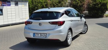 Opel Astra K Hatchback 5d 1.4 Turbo 125KM 2016 Opel Astra 1.4 Benzyna 125KM Klima PdC Import Raty Oplaty 1.4 Benzyna, zdjęcie 13