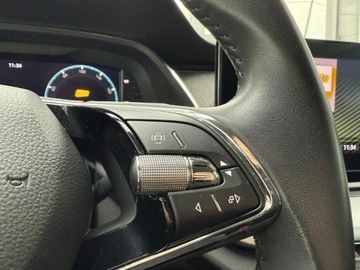 Skoda Octavia IV Liftback 1.5 TSI EVO 150KM 2021 Skoda Octavia STYLE 1.5 150KM DSG VirtualCockpit NiskiPrzebieg SalonPL Kam, zdjęcie 17