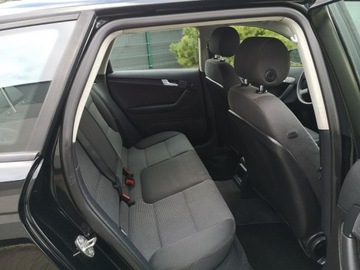 Audi A3 8P Hatchback 3d 1.9 TDI 105KM 2005 Audi A3 Sportback 1.9 TDI 105KM Klimatronik, zdjęcie 17