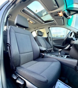 BMW Seria 1 E81/E87 Hatchback 5d E87 2.0 120d 177KM 2008 BMW Seria 1 Serwis ASO SZYBERDACH radio android GRZANE FOTELE climatronic, zdjęcie 20