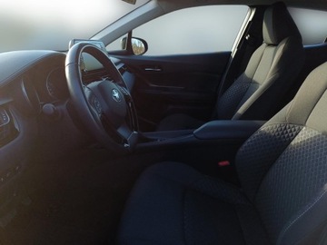 Toyota C-HR I Crossover Facelifting 1.8 Hybrid 122KM 2023 Toyota C-HR 1.8 Hybrid GPF Comfort 1.8 Hybrid GPF, zdjęcie 12