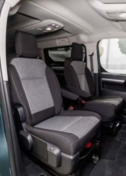 Toyota 2024 Toyota Proace Verso Verso 2.0 D4-D Long Family aut 2.0 Diesel 177KM, zdjęcie 17