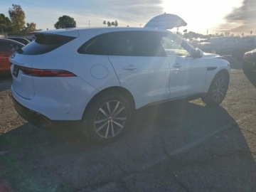 Jaguar F-Pace 2021 Jaguar F-Pace S 2021 2.0L 2.0 Benzyna 246KM, zdjęcie 3