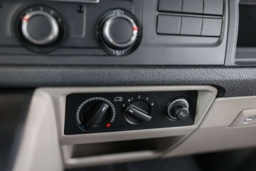 Volkswagen Caravelle T6 Transporter 2.0 TDI 150KM 2019 Volkswagen Transporter L2H1 2.0 Diesel 150KM, zdjęcie 5